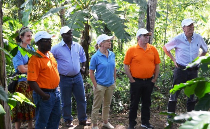  A delegation from the International Agricultural Alliance visiting the Northern Region of Haiti (in french only)