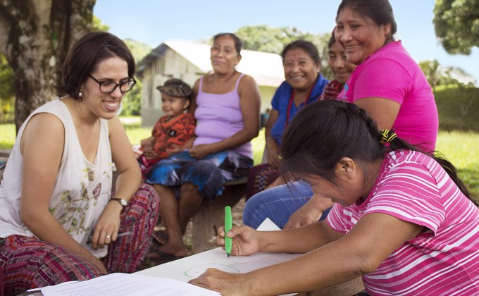 Libertad Benito, comprometida con las mujeres en Guatemala, &iexcl;gana el Premio Mujeres en Acci&oacute;n 2018!